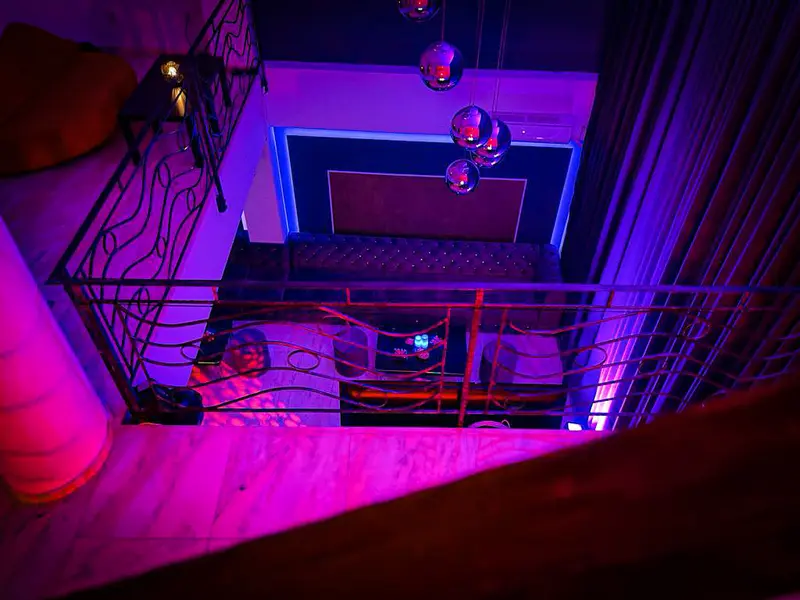 Bad Romance Club - Inner staircase